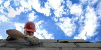 Монолит, панель, кирпич — что выбрать? Новости недвижимости о домостроение