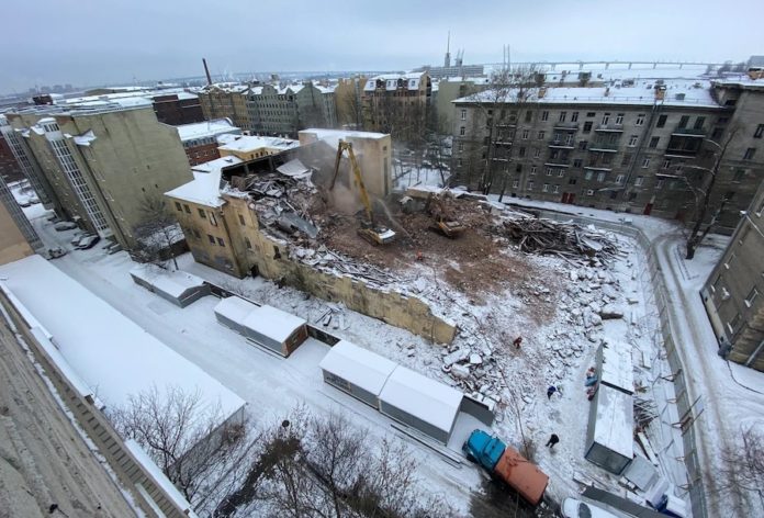 Новости недвижимости о спасении исторической застройки на Васильевском острове Новости недвижимости о спасении исторической застройки на Васильевском острове
