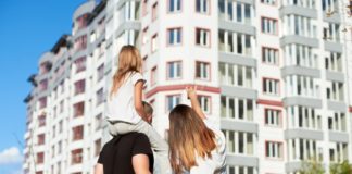 Несовершеннолетние в сделке: как избежать проблем Новости недвижимости о сделках с имуществом несовершеннолетних