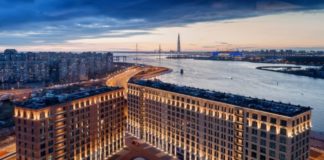 через Неву построят новый мост, на Октябрьской набережной разворачивается крупная стройка жилья, в России появится новый тип недвижимости В Госдуму внесли законопроект о статусе апартаментов. Теперь такого типа недвижимости не будет.